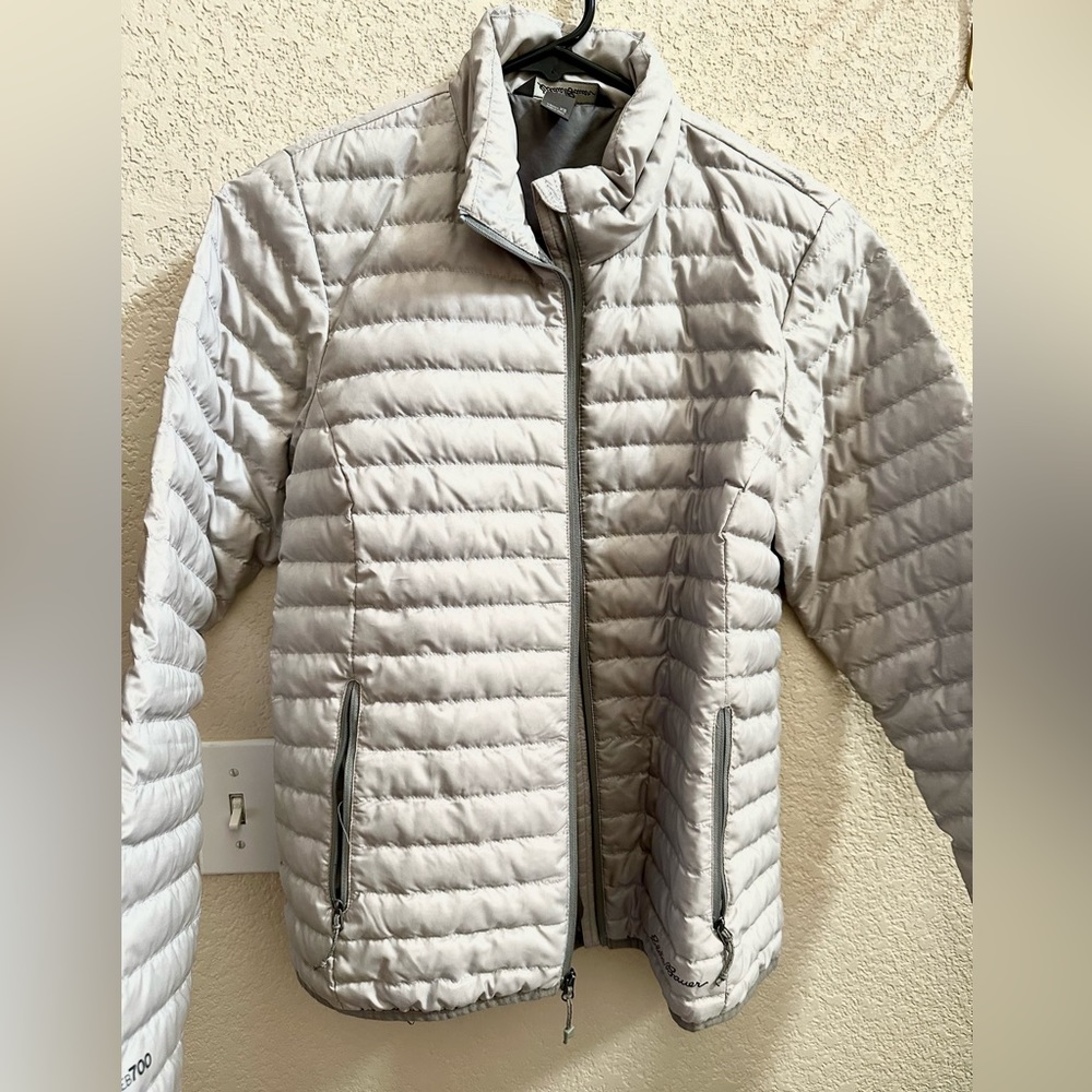 Gray Insulated Eddie Bauer Puffer Jacket Women’s XS Winter Coat